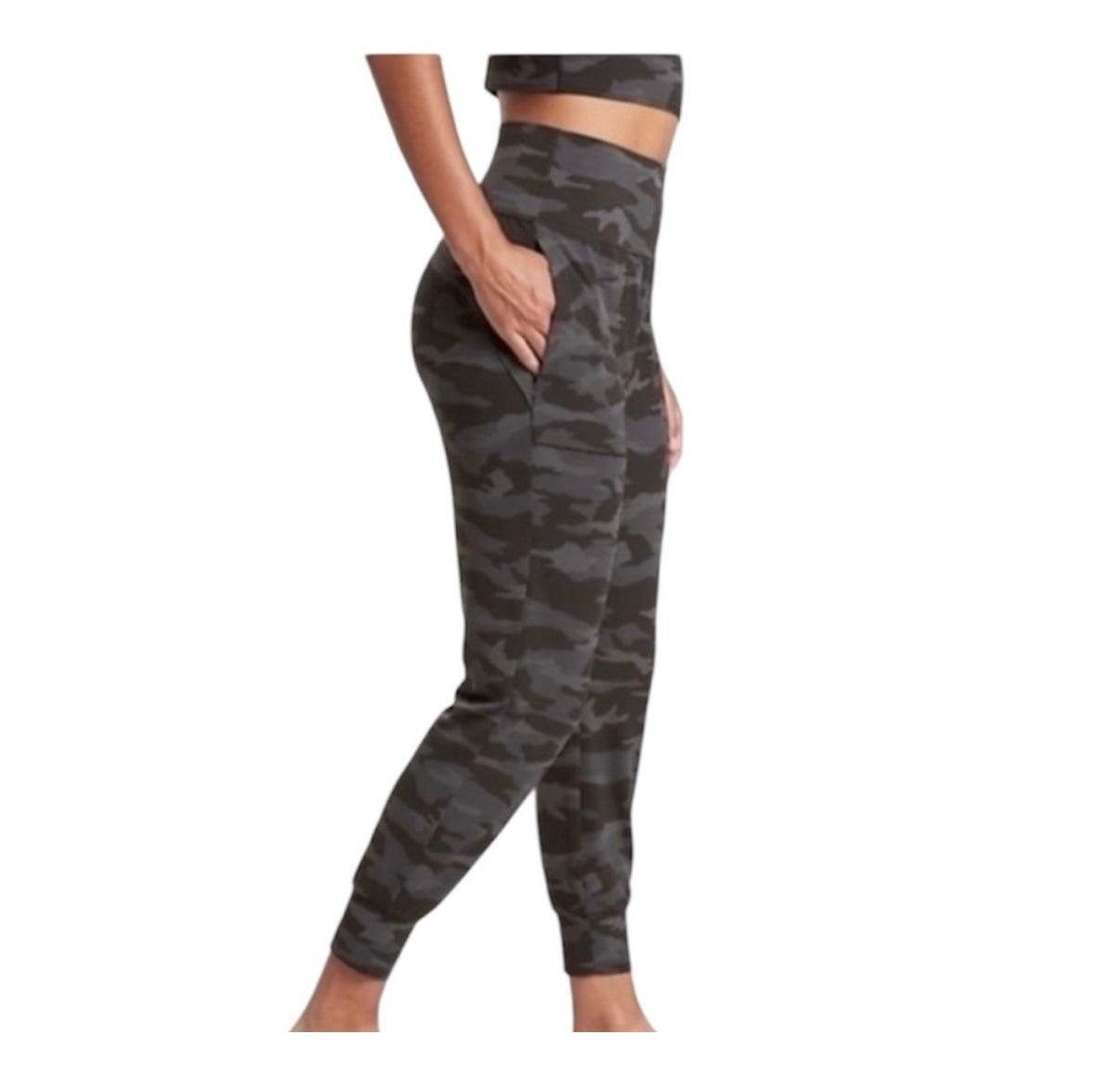 Athleta Salutation Camo Jogger XSP New