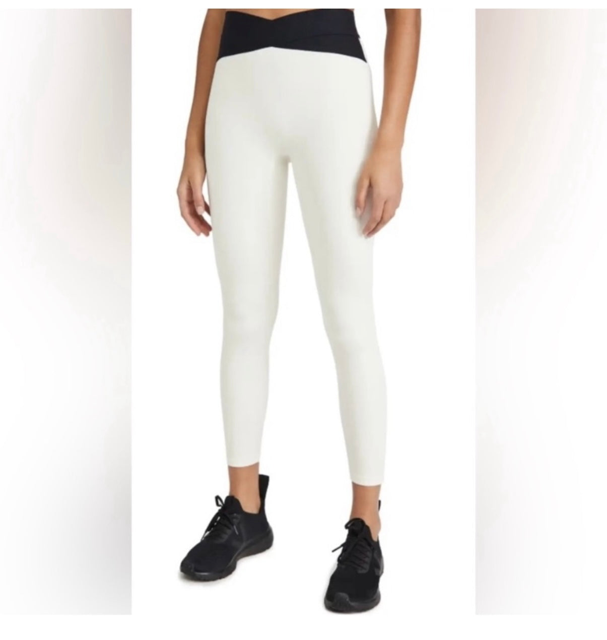 Le Ore Bandier Revolve Off White Black Contrast Cross Over Legging Small
