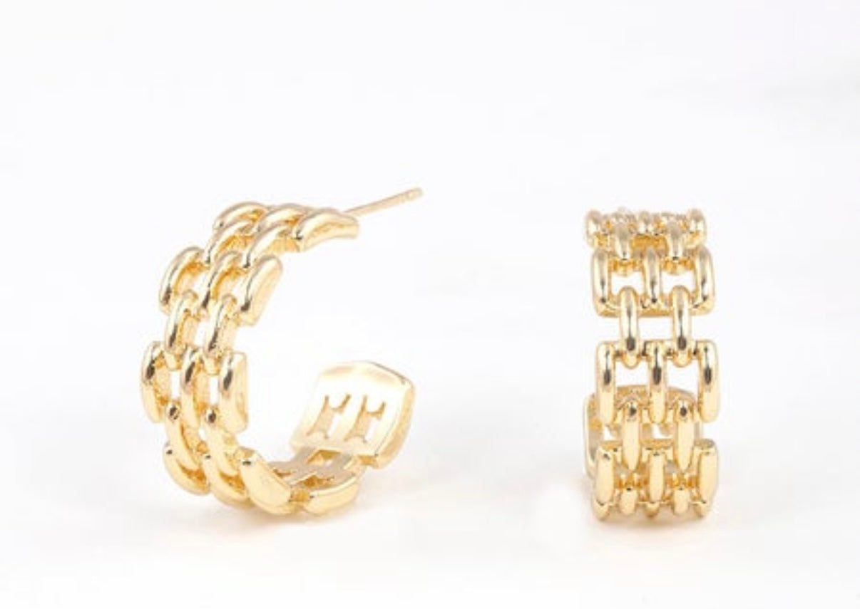 Chain Link Hoop Earring