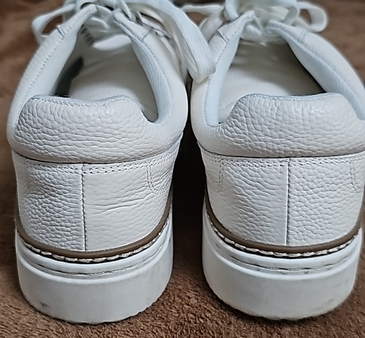 Vince Camuto Sneakers - Women’s Size 9