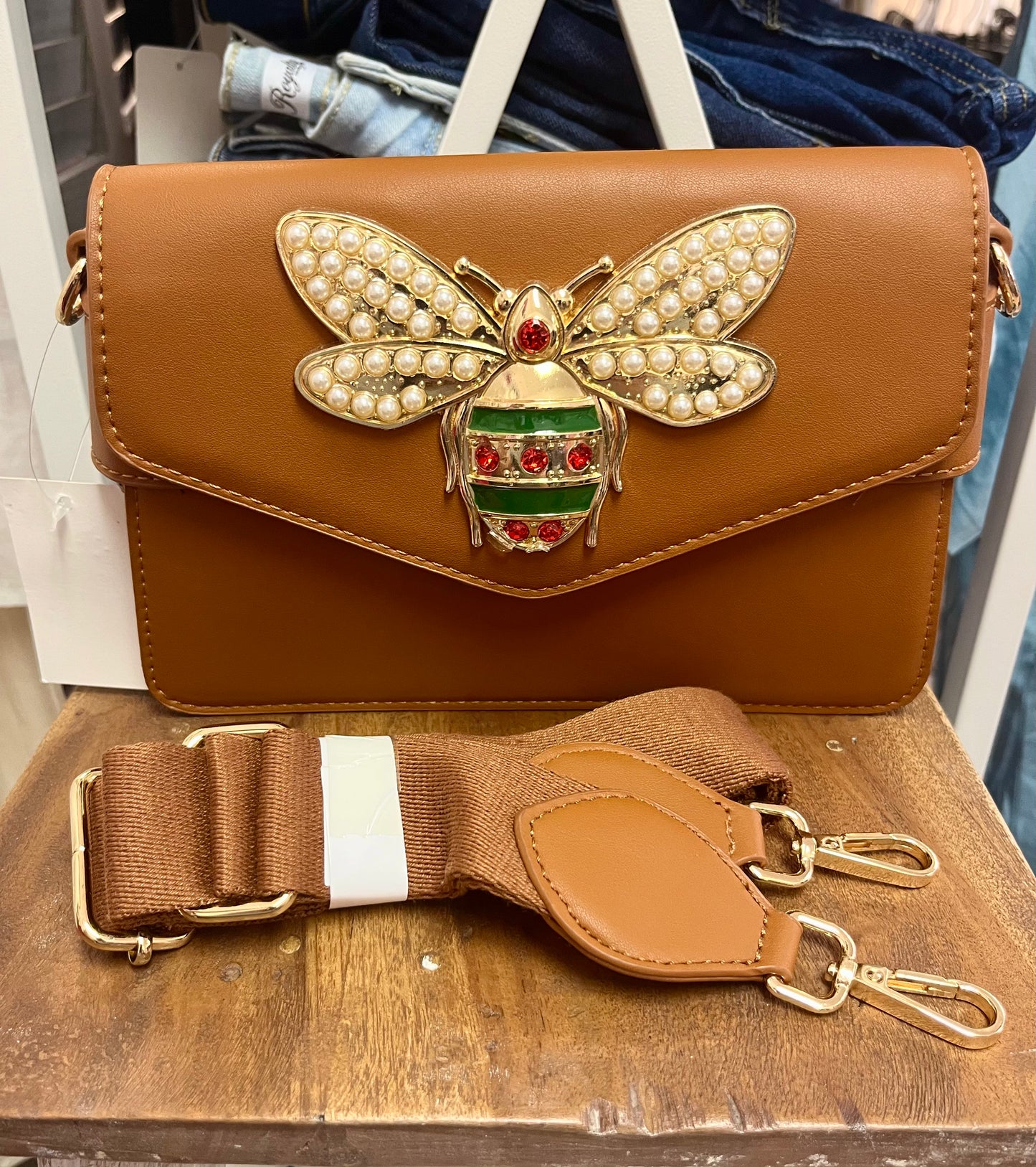 Bee crossbody