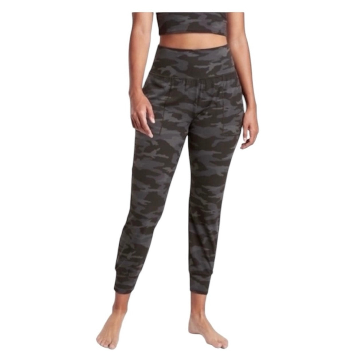 Athleta Salutation Camo Jogger XSP New