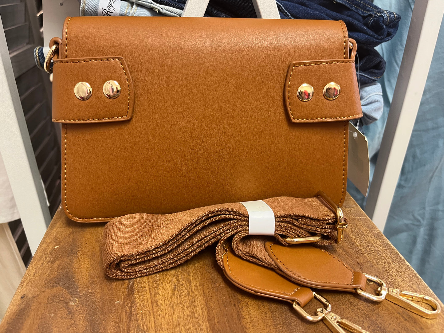 Bee crossbody