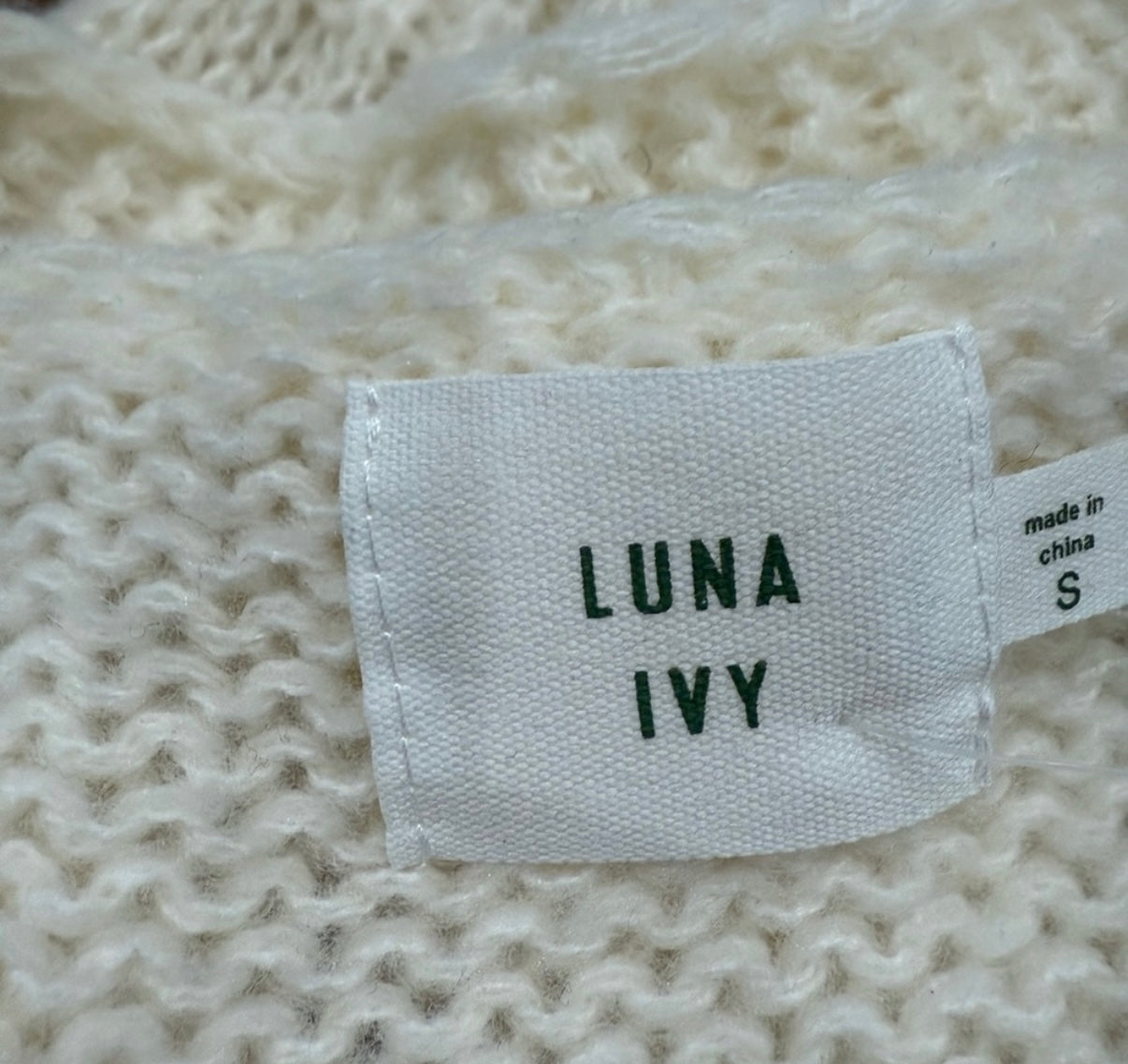 Luna Ivy Bow Sweater Small