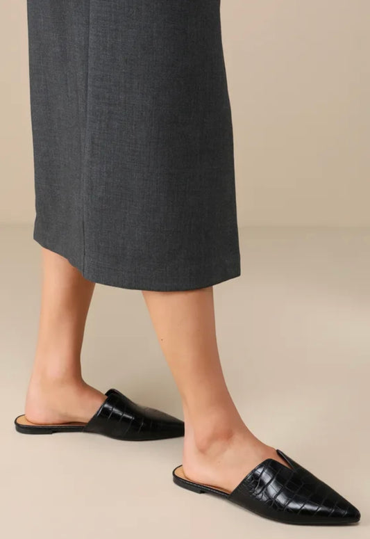 Lulus Black Crocodile Embossed Slide