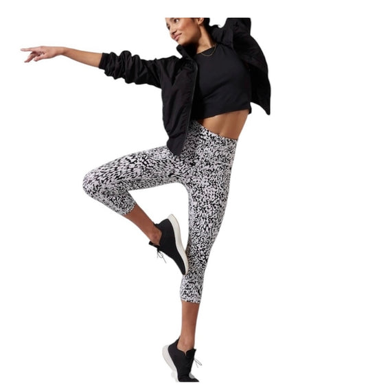 Athleta Elation Capri Legging XS